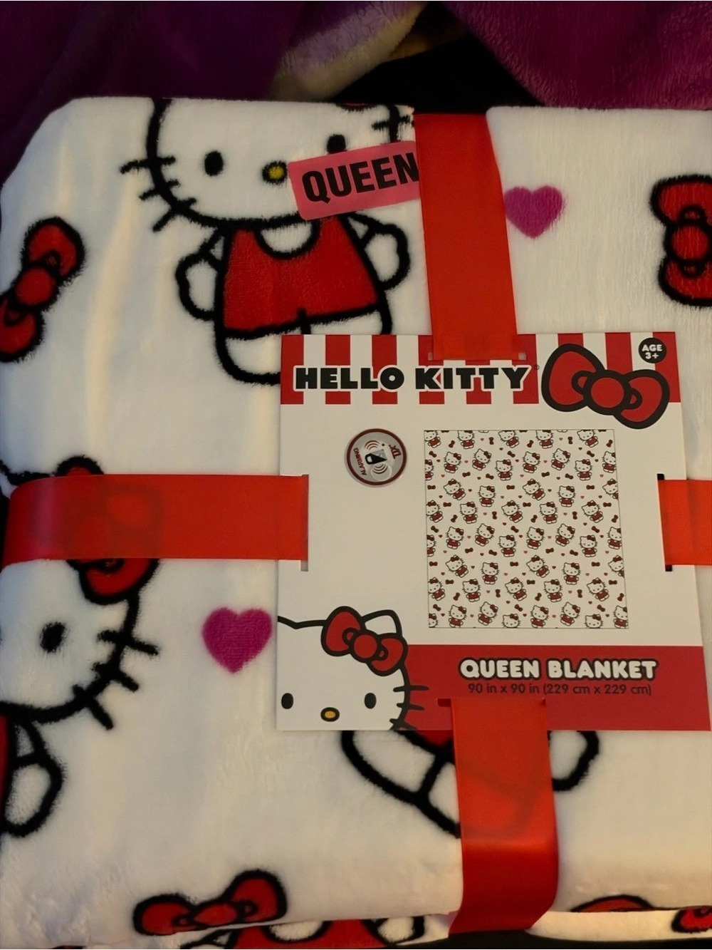 Hello Kitty Queen Blanket White & Red NWT